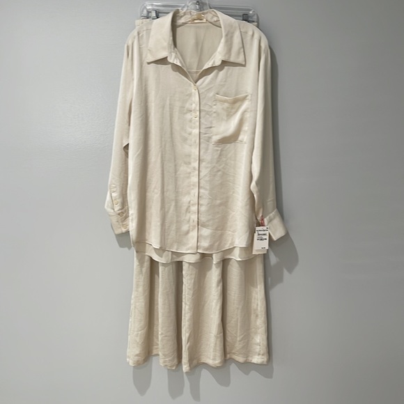 open edit Other - Open Edit Brand New With Tags 2 Piece Set size Medium